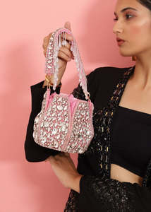 Potli de broderie avec motif floral fantaisie pour cadeau de mariée indien et accessoire de mariage - Product Image 2