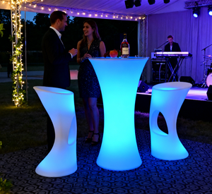 Chaise <span class=keywords><strong>de</strong></span> <span class=keywords><strong>bar</strong></span> lumineuse à LED rechargeable avec télécommande - 16 couleurs changeantes, mobilier d'extérieur pour cocktails/club/soirée <span class=keywords><strong>de</strong></span> mariage - Product Image 2