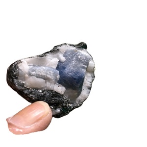 Saphir bleu brut naturel - Product Image 4