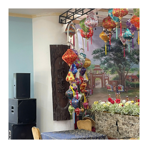 Linternas de seda decorativas hechas a mano de Vietnam Linternas de bambú Premium Linternas de seda de exportación Venta al por mayor Suministro de fábrica - Product Image 2