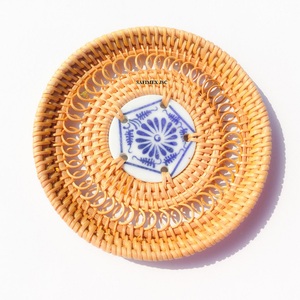 Dessous de verre en rotin entier Tapis pour restaurant OEM Logo personnalisé Dessous de verre en rotin pour tasse à café et à thé - Product Image 1