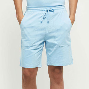 Pantalones Cortos Casuales para Hombre, 100% Algodón, Lisos, Ligeros y Cómodos, Diseñados con un Corte Relajado, Aspecto Moderno y Elegante - Product Image 2