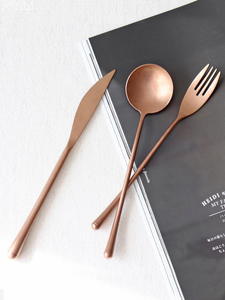 Cubiertos de calidad superior Cubiertos Utensilios de comedor Utensilios de cocina Logotipo personalizado Juego de cubiertos de alta calidad con pulido de espejo Precio bajo - Product Image 2