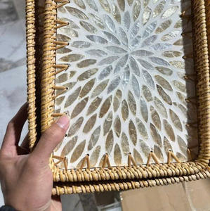 Plateau de service en bambou fait main écologique en gros, tressé en paille de rotin, carré, rectangulaire, avec incrustation de nacre - Product Image 2