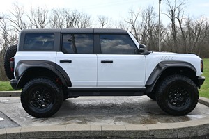 ข้อเสนอสุดคุ้มสำหรับรถบอร์นโก แร็พเตอร์ ปี 2023 ~13,700 ไมล์, เครื่องยนต์ V6 ทวินเทอร์โบ 418 แรงม้า, ระบบขับเคลื่อน 4 ล้อ, ไม่ได้ดัดแปลง - Product Image 2