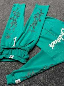 Levi 480GSM Hiver, à l'aspect vieilli sur le devant, sérigraphie et strass, double taille, en polaire polyester/coton, anti-plis, à capuche - Product Image 3