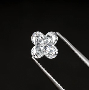 1,0 CT 6,8 MM Lab Grown VVS Clarity Floral Diamond Anillo de compromiso Corte único Regalo de joyería personalizado para ella Certificado IGI - Product Image 1