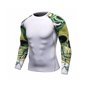Chemises de compression personnalisées 2024 avec logo imprimé par sublimation en polyester/nylon, pour le surf, la plongée, la protection contre les éruptions cutanées, les uniformes de BJJ, unisexe, style romain MMA - Product Image 1