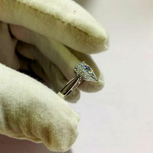 ¡Liquidación! Anillos de Compromiso Solitario con Diamante Cultivado en Laboratorio de 1.50 Quilates, Corte Pera, Claridad F/VS, para Mujer, en Oro Blanco de 18K - Product Image 4