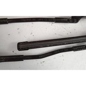 แขนปัดน้ำฝนหน้า PEUGEOT 208 ซีรีส์ (19>) รุ่น 9822931680 / 9822931880 - Product Image 2