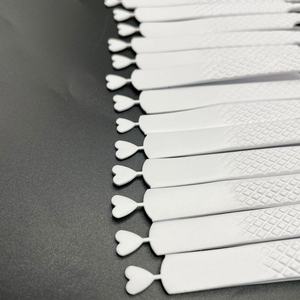 Lot de pinces à cils en acier inoxydable avec logo personnalisé, poignée en diamant, cœur, fibre blanche au plasma noir, écologique et durable - Product Image 4