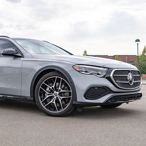 Mercedes-Benz E450 Plus 2024 Usado en Excelentes Condiciones, Sin Accidentes, Volante a la Izquierda/Derecha - Product Image 1