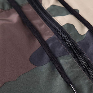 Vestes coupe-vent d'hiver sur mesure à faible MOQ avec col montant et logo frontal, haute qualité, respirantes et écologiques - Product Image 3