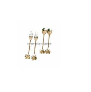 Ensemble de couverts en acier inoxydable moderne avec des poignées ergonomiques conçues pour des repas quotidiens confortables et des dîners formels - Product Image 2