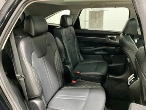 รถยนต์มือสอง Kia Sorento ปี 2023 ขาย พร้อมเบาะหนัง กล้องหลัง มาตรฐานไอเสียยูโร 3 เครื่องยนต์ 8 ลิตร - Product Image 3