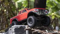 CROSSRC AT4V 1/10 RC Crawler 4WD avec essieux portiques, différentiel indépendant à blocage, boîte de vitesses à 2 rapports, châssis métallique, camion tout-terrain de qualité hobby