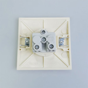 Ingelec mô hình 146 tiêu chuẩn Châu Âu pháp Ổ cắm điện 2P + E pháp Modular Ổ cắm điện ac30 10-16a 110-250V - Product Image 3