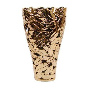 Vase à fleurs moderne en aluminium poli doré avec un design élégant, parfait pour la table de mariage et la décoration intérieure élégante - Product Image 1