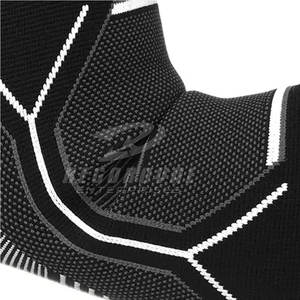 Nouvelle arrivée Manchons de coude de compression souples pour le soutien de l'arthrite Conception légère et extensible - Product Image 6