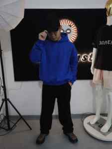 Sudadera con capucha de gran tamaño para hombre con logotipo personalizado Heavyweight 380 Gsm 600 Gsm Cropped Boxy para hombre - Product Image 6