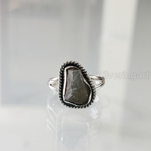 Anillo de Piedra Natural para Mujer, Anillo Bohemio con Labradorita en Bruto, Joyería para Fiestas y Navidad, Anillo de Plata de Ley 925 - Product Image 1