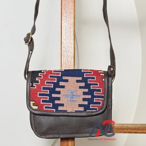 Bolso bandolera de cuero Kilim Jacquard étnico hecho a mano más vendido, bolso de viaje Vintage con correa ajustable, bandolera para mujer - Product Image 1