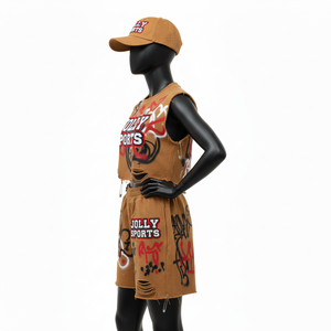 Ensemble t-shirt sans manches et short en molleton de coton premium pour femmes, 300 GSM, aspect vieilli marron, logo personnalisé, 100% coton, ensembles pour femmes - Product Image 3