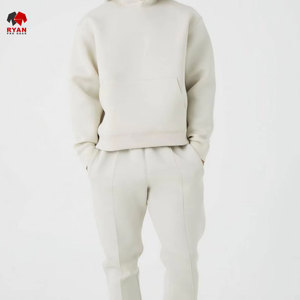 Chándal Personalizado para Hombre Ryan Pro Gear, Tejido Transpirable y Cómodo con Logotipo Personalizado, Secado Rápido - Product Image 2