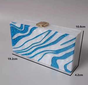 Ocean Square Resin Clutch Imitation Pearl Gold Plated Vintage Butterfly Solid Charm Clutch Complete Set Women's Wedding - Product Image 1