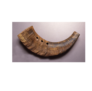 ของเล่นเคี้ยวสำหรับสุนัขทำจากเขาแพะธรรมชาติ ผลิตภัณฑ์สำหรับสุนัข งานฝีมือจากอินเดีย สีเขาธรรมชาติ - Product Image 1