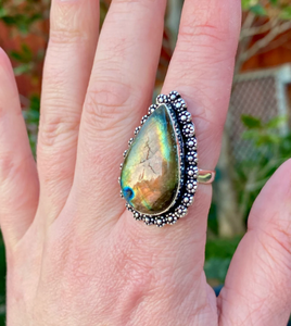 Best Quality Hot Sale Bulk Natural Big Flashy <b>Labradorite</b> Statement Ring for <b>Jewelry</b> Making - Product Image 5