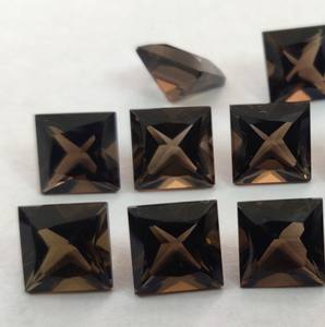 ควอตซ์สโมกี้ทรงสี่เหลี่ยมขนาด 8 มม. คุณภาพสูง - ควอตซ์สโมกี้ทรงสี่เหลี่ยมเจียระไนแบบหลวม - Product Image 1