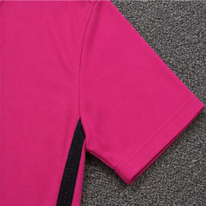 เสื้อเชิ้ตแขนสั้นลำลองผู้ชาย สีพื้น ผ้าเจอร์ซีย์โพลีเอสเตอร์คอตตอน ระบายอากาศได้ดี ทรงปกติ โลโก้ด้านหน้า - Product Image 3