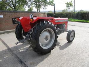 รถแทรกเตอร์ทางการเกษตร Massey Ferguson MF 50HP 240 - Product Image 6