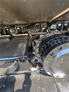 Occasion 2016 pour pelle 323FL avec pompe moteur et boîte de vitesses-Chenille à haut rendement pour les projets de construction - Product Image 5