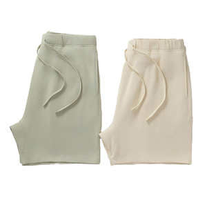 Pantalones cortos lisos para hombre, pantalones cortos lisos con cordón de logotipo personalizado, ropa de calle de rizo de algodón 100%, pantalones cortos suaves de verano informales teñidos lisos - Product Image 3