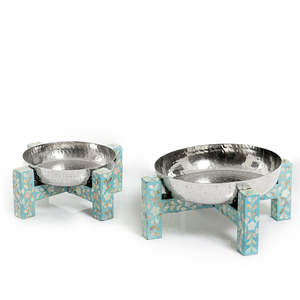 Cuenco de Servir de Metal con Diseño Martillado y Madreperla de Alta Calidad con Patas de Madera para Bodas, Fiestas de Cumpleaños y Eventos Gastronómicos - Product Image 5