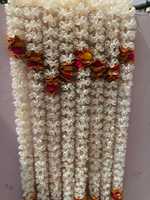 Jasmine avec ficelle décorative Pom Pom Guirlande Mogra indienne du sud pour les décorations de festival et de mariage Design d'inspiration islamique
