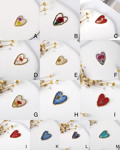 Poignée en résine en forme de cœur coloré avec fleur pour armoires, tiroirs et portes, poignée décorative mignonne pour chambre d'enfant et décoration d'intérieur élégante - Product Image 3