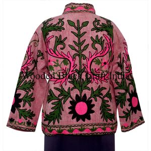 Hermoso Abrigo de Invierno para Mujer con Bordado a Mano, Chaqueta Suzani TNT, Chaqueta Corta Suzani para Mujer Rellena de Algodón Acolchado - Product Image 5