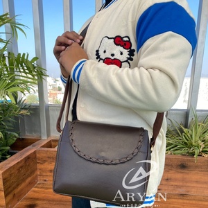 กระเป๋าสะพายข้างหนังวัวแท้สำหรับ2024กระเป๋าสะพายข้างกระเป๋าถือดีไซน์หรูรุ่นใหม่ - Product Image 1