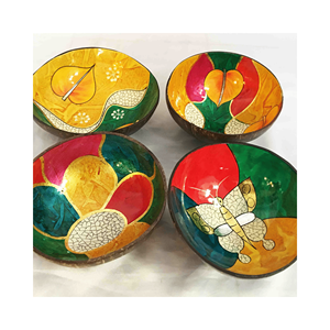 Cuenco de Coco con Recubrimiento de Laca, Cuenco de Arte Único, Material: Concha Pulida; Uso: Exhibición en Boutique; Origen: Vietnam, Hecho a Mano - Product Image 4