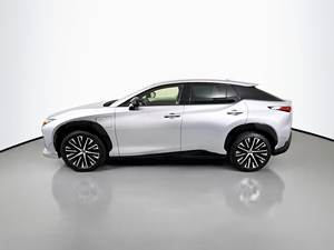 Lexus RZ 450e Premium AWD SUV 2023 Usado con Bajo Kilometraje - Product Image 6