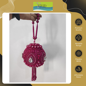 กระเป๋าถือลูกปัดโลหะสำหรับผู้หญิงที่มีความสดใสมีความต้องการสูงพร้อมซับในผ้าไหมน้ำหนักเบาผู้ผลิตชั้นนำในอินเดีย - Product Image 2