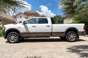 Dodge RAM 3500 Laramie Longhorn Crew Cab 4x4 2020 con Volante a la Izquierda - Product Image 4
