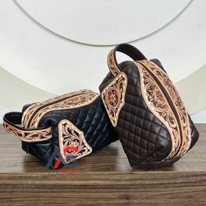 Factory Wholesale Diamond Lattice Hand Tooled Quilted Leather <b>Travel</b> <b>Cosmetic</b> <b>Bag</b> Makeup <b>Bag</b> Multifunctional <b>Travel</b> Toiletry <b>Bag</b> - Product Image 1