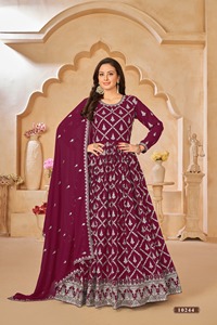 Costume lourd en fausse Georgette Anarkali dans de belles couleurs - Product Image 5