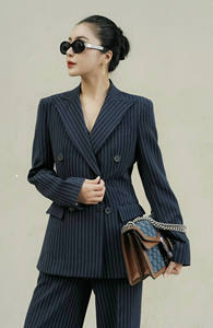 Chaqueta de traje Cadie de estilo minimalista elegante de alta moda para mujer, técnica impresa de alta calidad, precio de fábrica para Otoño Invierno - Product Image 6