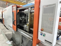 Machines de moulage par injection hydraulique horizontales d'occasion Jetmaster 168 tonnes avec panier et servomoteur pour la fabrication de paniers en plastique