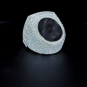 Anillo de Diamante Cultivado en Laboratorio con Certificación IGI, Plata de Ley 925, Corte Ovalado, Engaste Pavé, Estilo Hip Hop, para Compromiso o Fiesta - Product Image 4